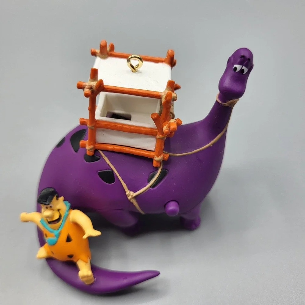 Hallmark preowned good